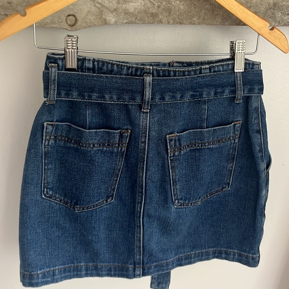 Denim skirt + belt - Picture 3 of 4
